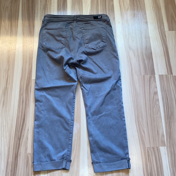 KUT FROM THE CLOTH, Amy Crop Straight Leg” pants, Color: Gray, Size: 12, frayed - Picture 8 of 11
